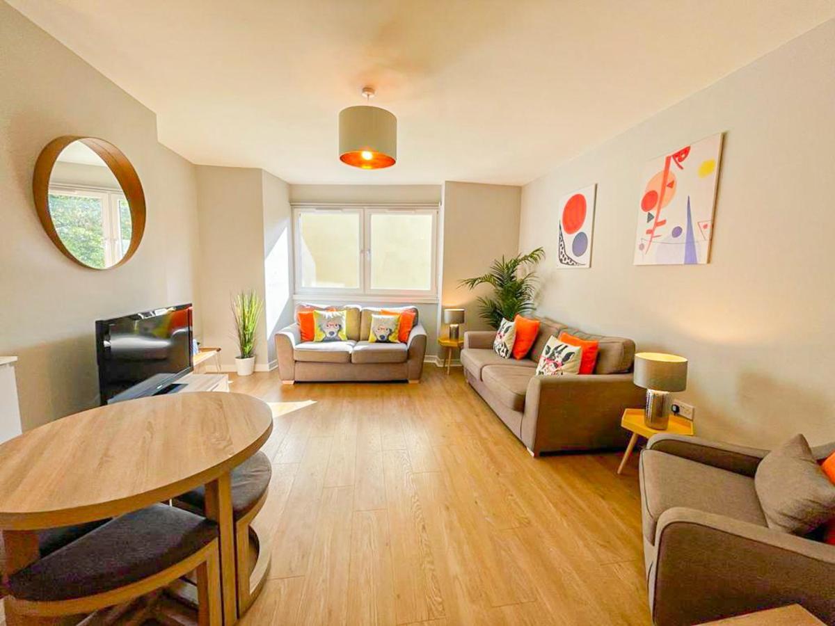 Charming Old Town 2 Bed Apt, 2Mins From Royal Mile Edinburgh Exterior photo